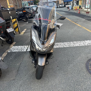 Pcx125 (23년식) 판매합니다