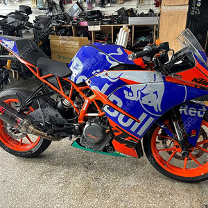 2017 KTM RC390 정식수입 아크라포빅