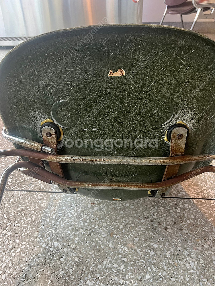 허먼밀러 임스체어 판매합니다--5
