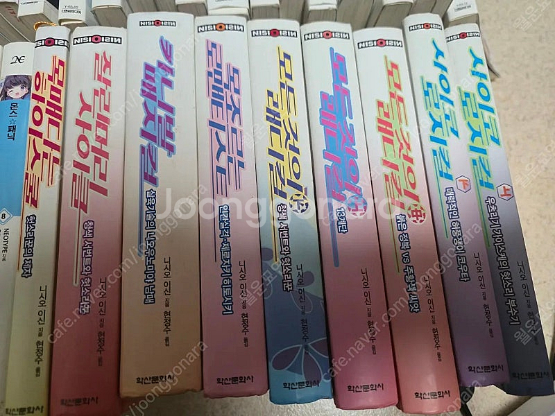 라이트노벨및 소설책 판매합니다.--5
