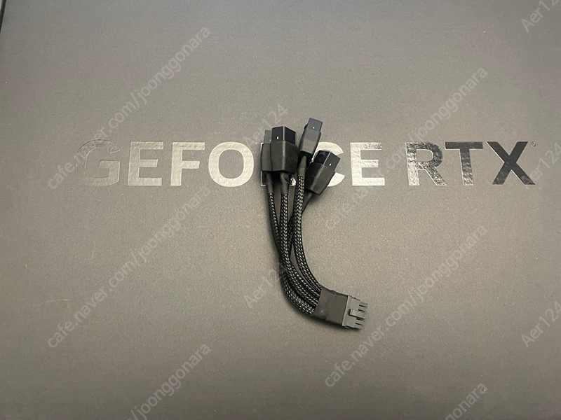 갤럭시 GALAX 지포스 RTX 4090 SG OC 팝니다.--2