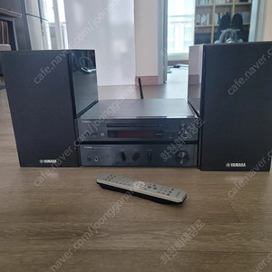 야마하 CD-nt670(네트워크cd플레이어), a670(앰프), NS-BP301(스피커)
