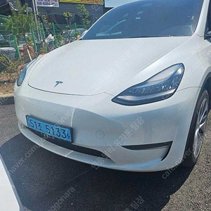 테슬라 모델 Y 중고 테슬라 중고 흰색 2021년식 43,962km 스탠다드 레인지 개인사업자 차량구매