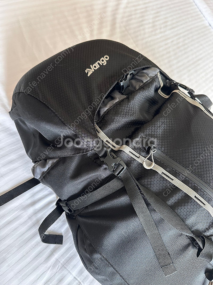 반고 대형 배낭 셰르파 70리터 등산가방 팝니다--2