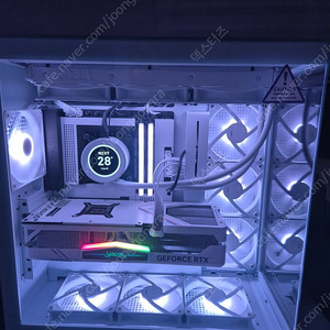 i9-14900kf / rtx4080super nzxt최상급 화이트버전 고사양 게이밍본체 팝니다.