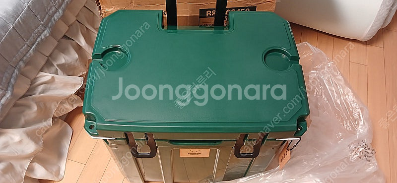 락앤락 아이스박스 35리터 캐리어형 카키색 새상품--0