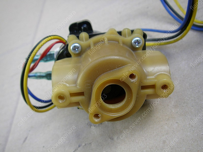 린나이 가스보일러 삼방밸브 (중고) 팝니다. 정품 구형 이미지