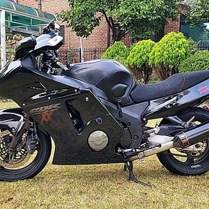 혼다 CBR1100XX 팝니다.