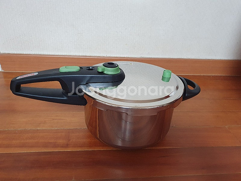 테팔 에코센서 압력밥솥 7인용 4.5L(새제품)--0