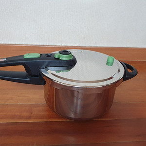 테팔 에코센서 압력밥솥 7인용 4.5L(새제품)