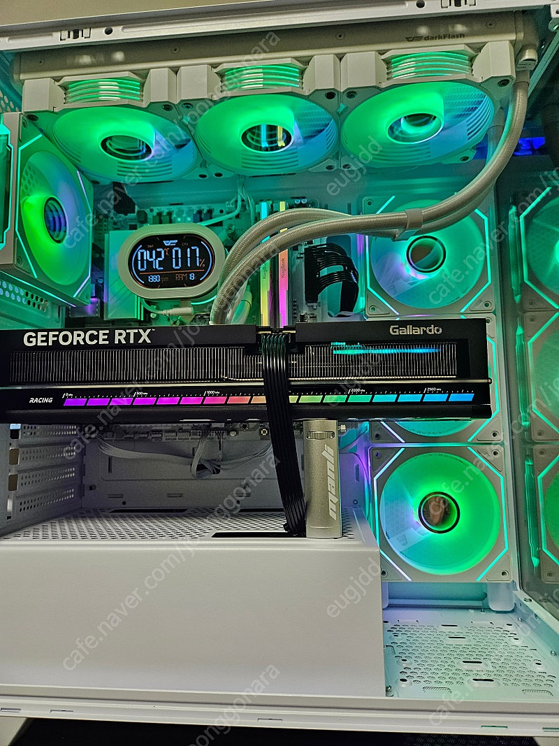 9800x3d, b850m, rtx5080 갈라도 본체
