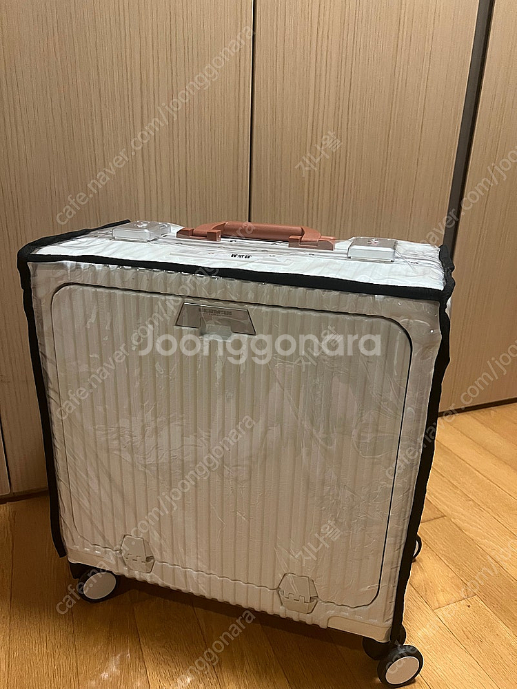 베르만 캐리어 18인치--0