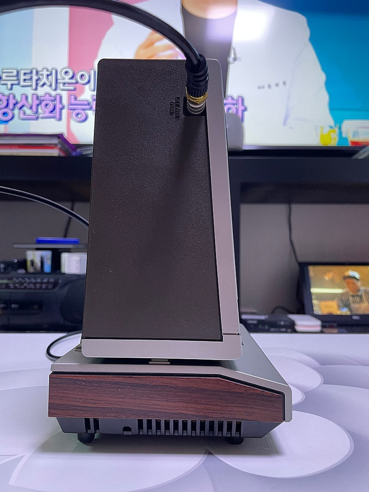 레트로티비(1982‘S)옛날~변신tv!!!Panasonic(파나소닉)빈티지tv(3.5인치흑백tv+라디오)판매합니다.--4