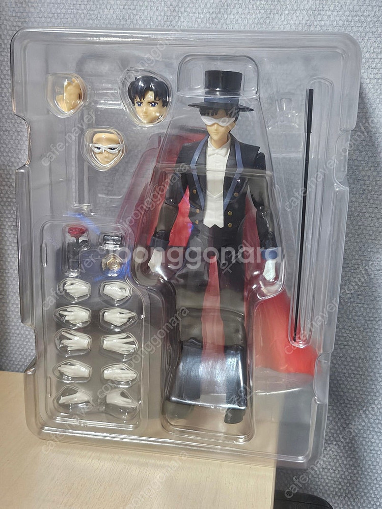 shf 턱시도가면 판매 (개봉품) 액션피규어 세일러문--2