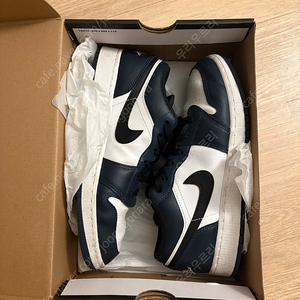 조던1로우 아머리네이비 250 / armory navy