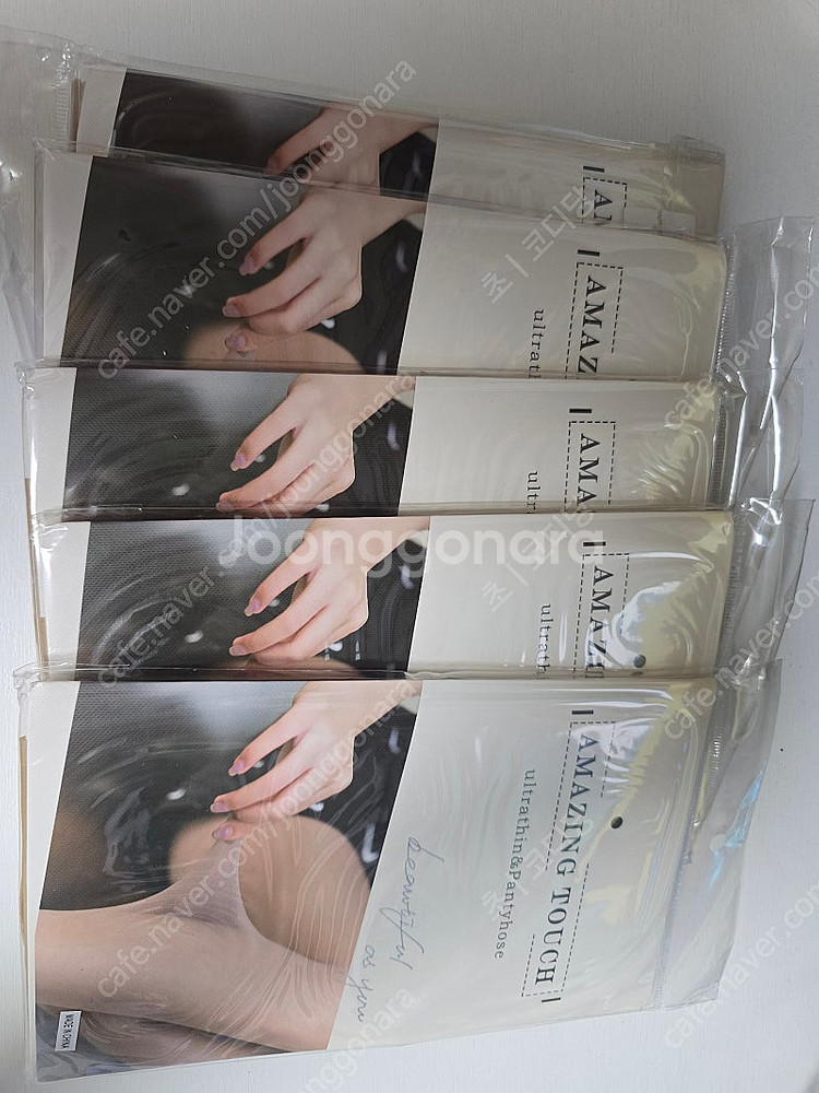 어메이징 터치 스타킹 판매합니다.--0