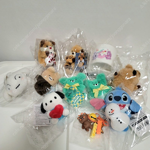 캐릭터 인형 키링 (흰둥이, 와사비베어, 토야, 포차코, 스티치, 뚱카(쿼카), 랏코상(수달)
