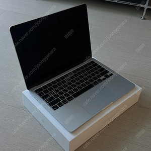 맥북에어 M2 실버 13인치 8CPU/10GPU/8GB/512GB