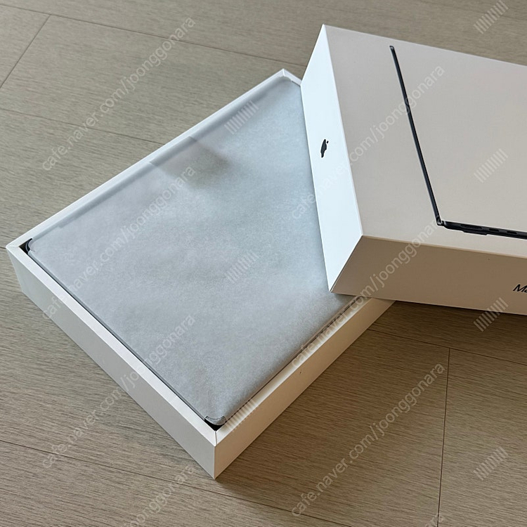 맥북에어 M4 미드나이트 13인치 10CPU/10GPU/24GB/256GB--4