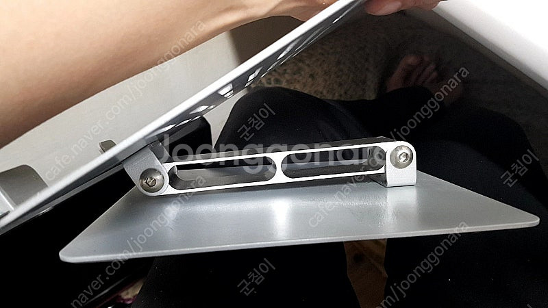 노트북 거치대 팝니다--1