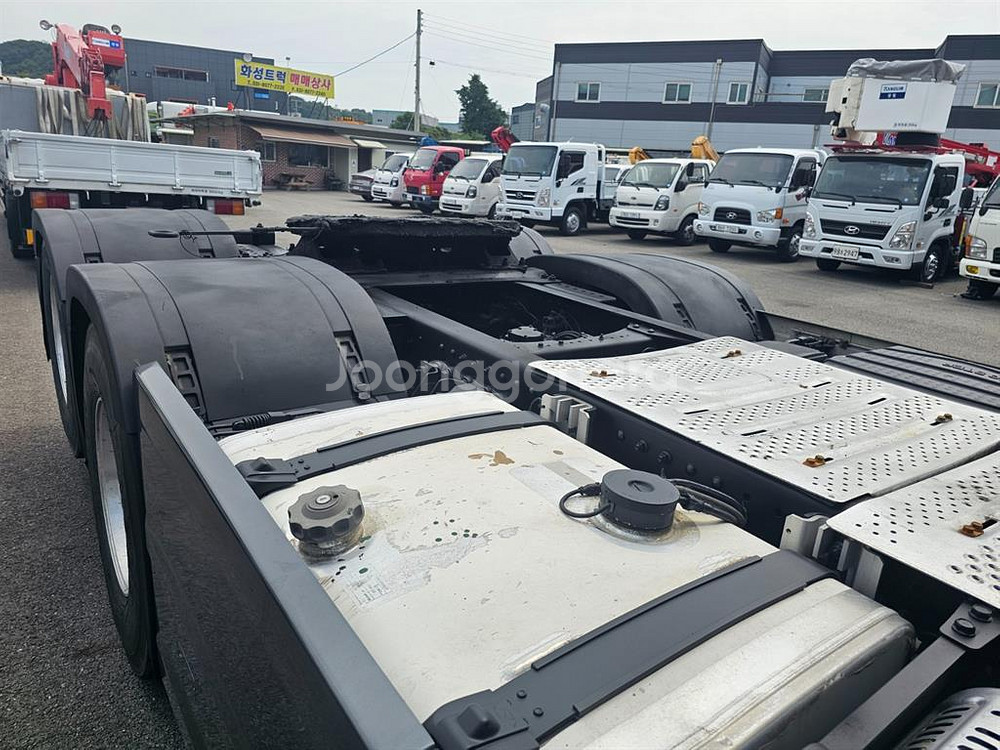 현대트랙터 중고트랙터 엑시언트중고 540마력 중고화물차...--7