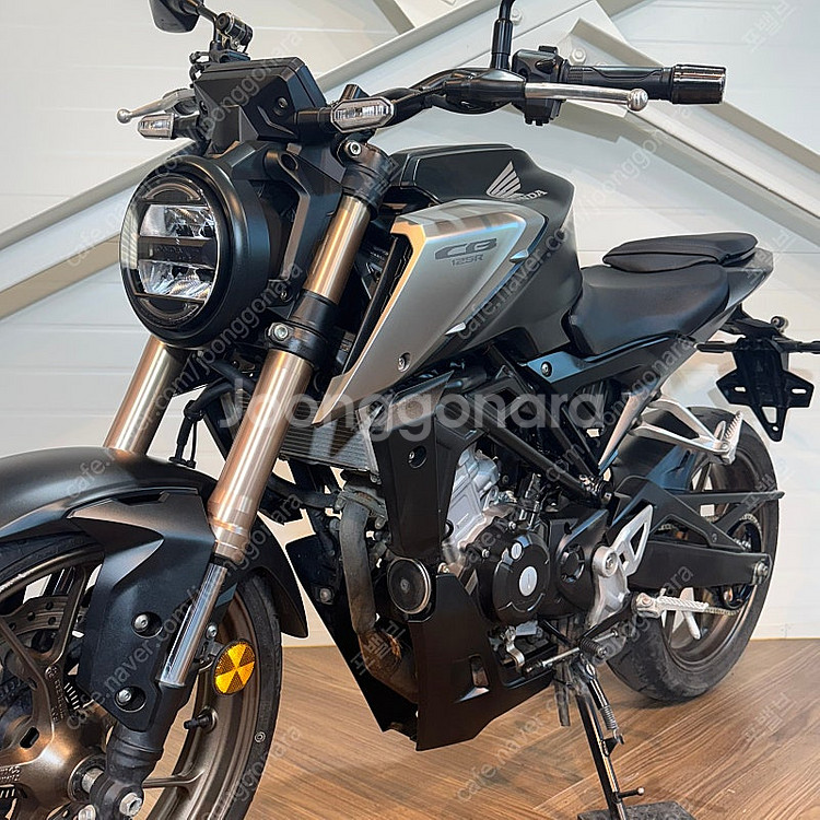 [중고][포밸브]22년식CB125R/보증포함!/EM-0...--2