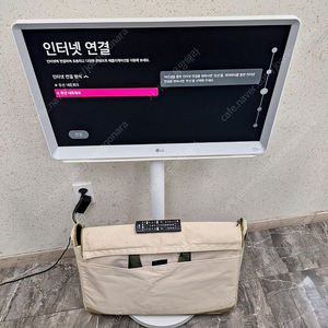LG 룸앤티비 27인치 LED TV 27TN600S LG 27TN600S LED TV 판매합니다 - 27인치 FHD 해상도 - 스마트 TV 기능 (넷플릭스, 유튜브 등) - 미