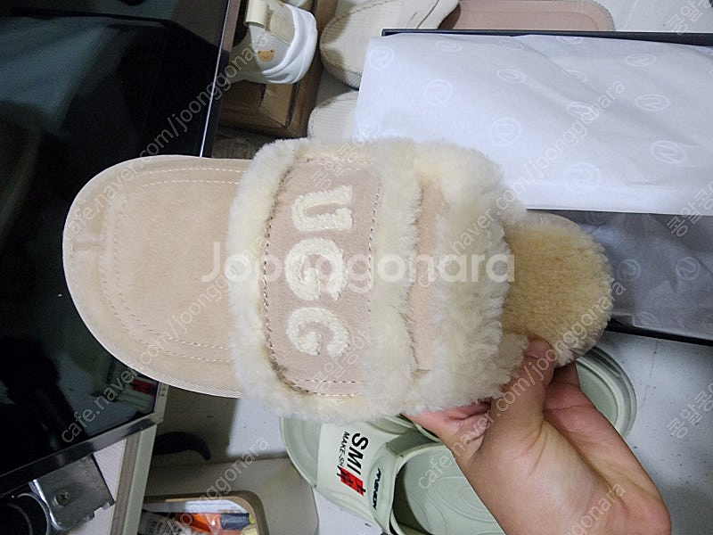 UGG 여성 겨울 슬리퍼--1
