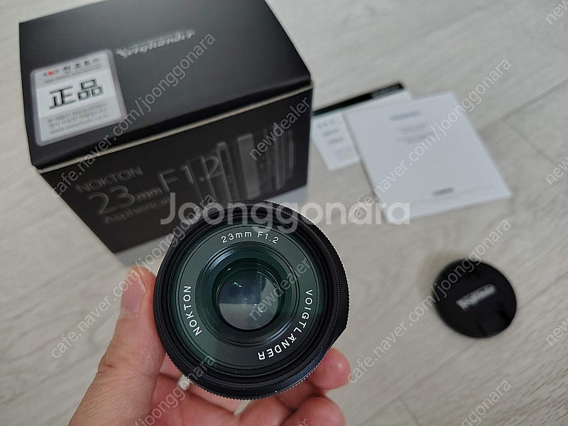 보이그랜더 녹턴 23mm 1.2(보익 23.2)--1