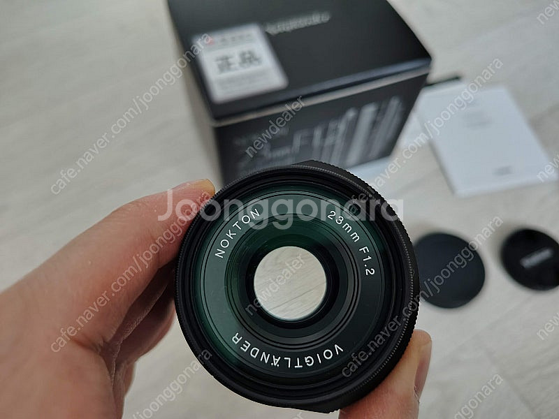 보이그랜더 녹턴 23mm 1.2(보익 23.2)--3