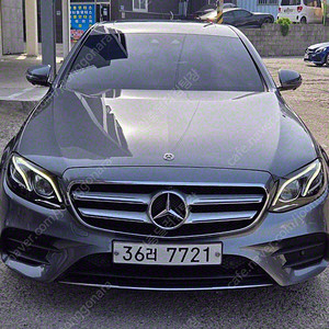 벤츠 E-클래스 W213 E300 4MATIC AMG LINE 중고차 판매합니다 ★전액할부★저신용★