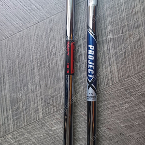 4번 아이언 샤프트 : 1)Project X rifle 5.5 pure 그립, 2)KBS Tour-V S Golf Pride 그립...1.5만원