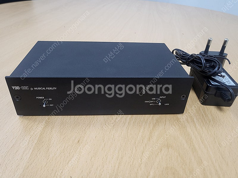 뮤지컬피델리티 v90 DAC--0
