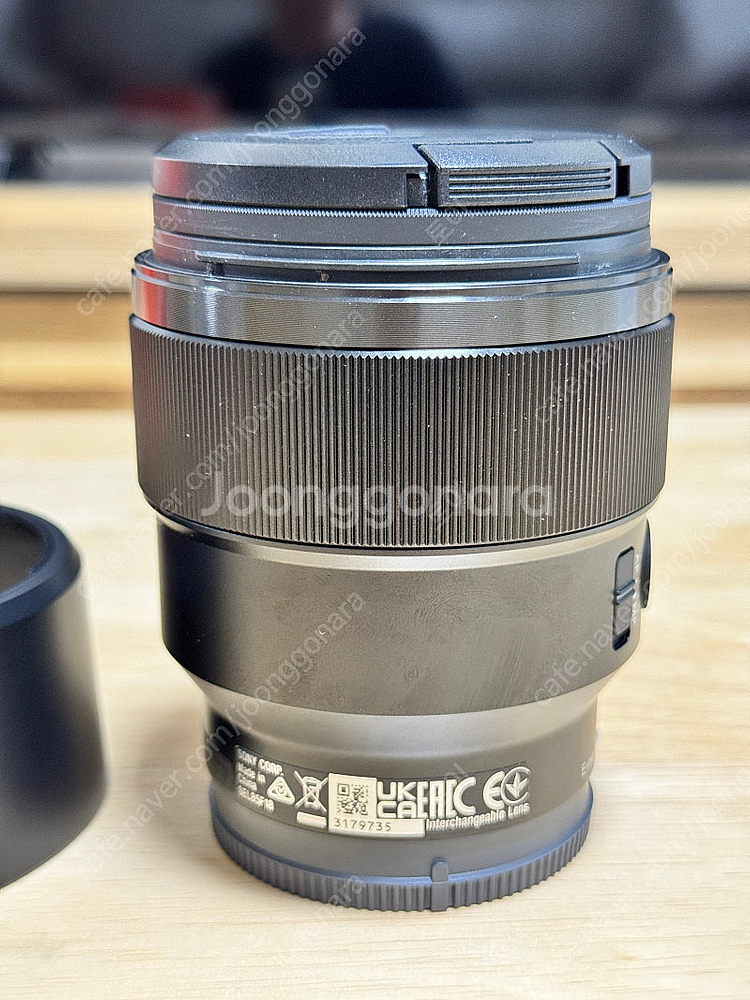 소니 FE 85mm F1.8--6