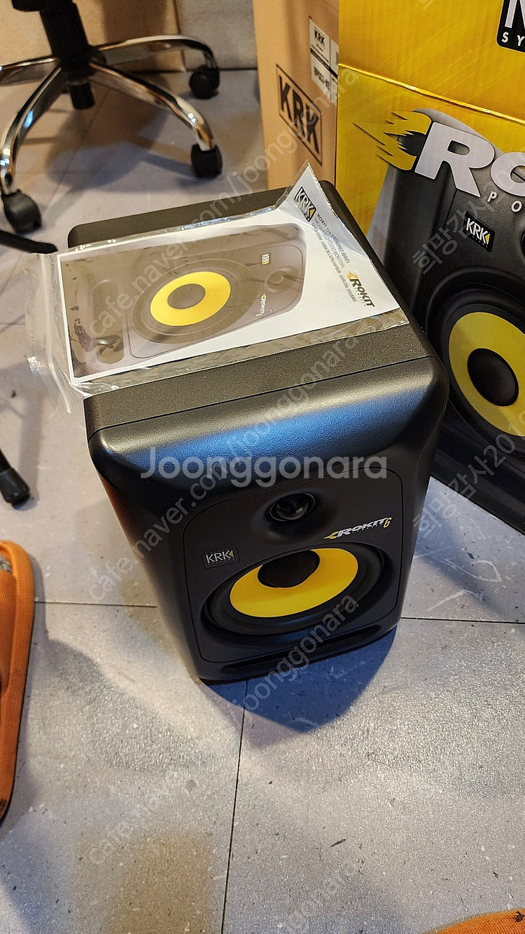 KRK rokit6--4