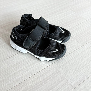 나이키 에어 리프트 170