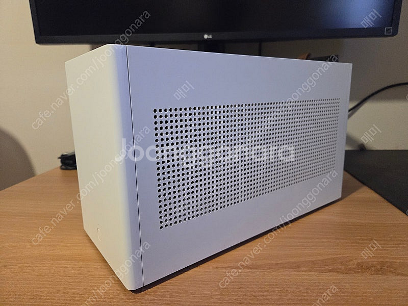 Louqe Ghost S1 (아틱 화이트) 판매 합니다...--2
