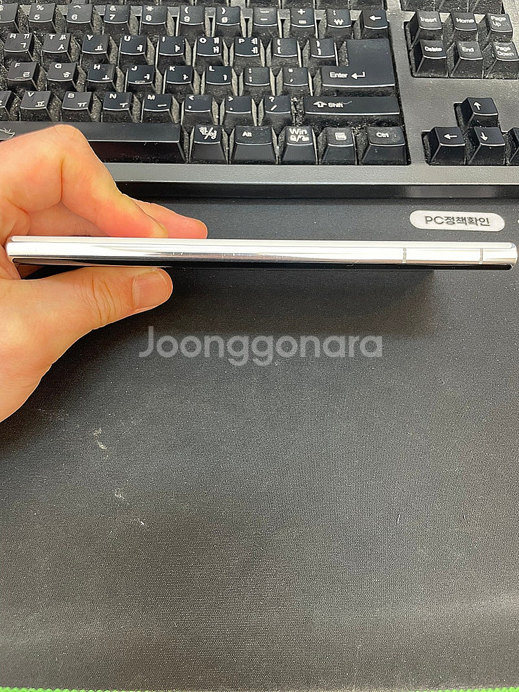 갤럭시S22울트라 화이트 256GB 무잔상 상태좋은 중...--6