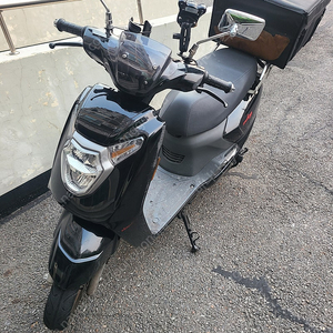 21년식 엠보이125 팝니다.서울.개인.usr125.디보125와 같은엔진.