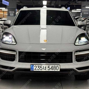 포르쉐 카이엔 중고 중고자동차 서울중고차 포르쉐 수입중고자동차 회색 2019년식 58,401km 3.0 중고차카페