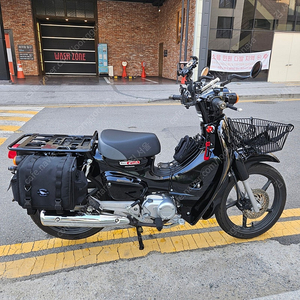 슈퍼커브 24년식 블랙 2,022km
