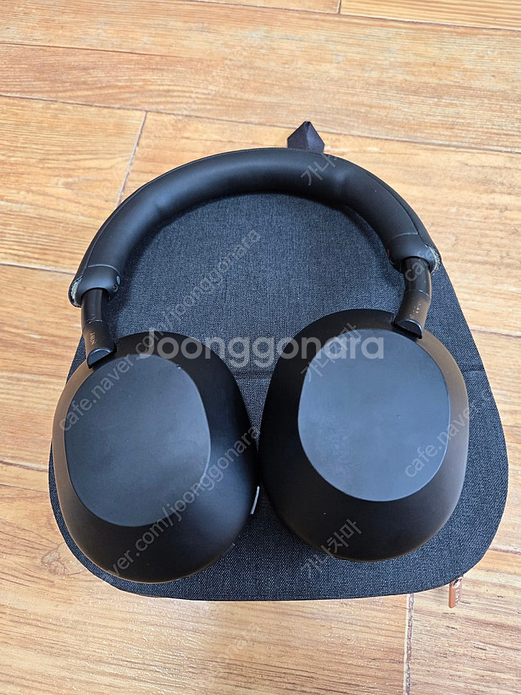 소니 wh-1000xm5 판매합니다.--0