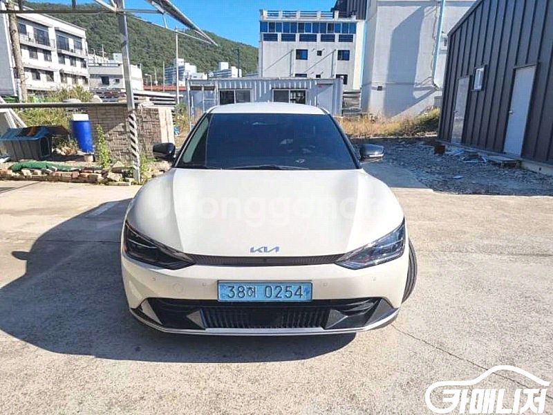 [기아]EV6 롱레인지 어스 2023 년 중고차☆전액할부☆중고리스☆첫차☆--0