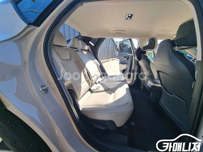 [기아]EV6 롱레인지 어스 2023 년 중고차☆전액할부☆중고리스☆첫차☆--2