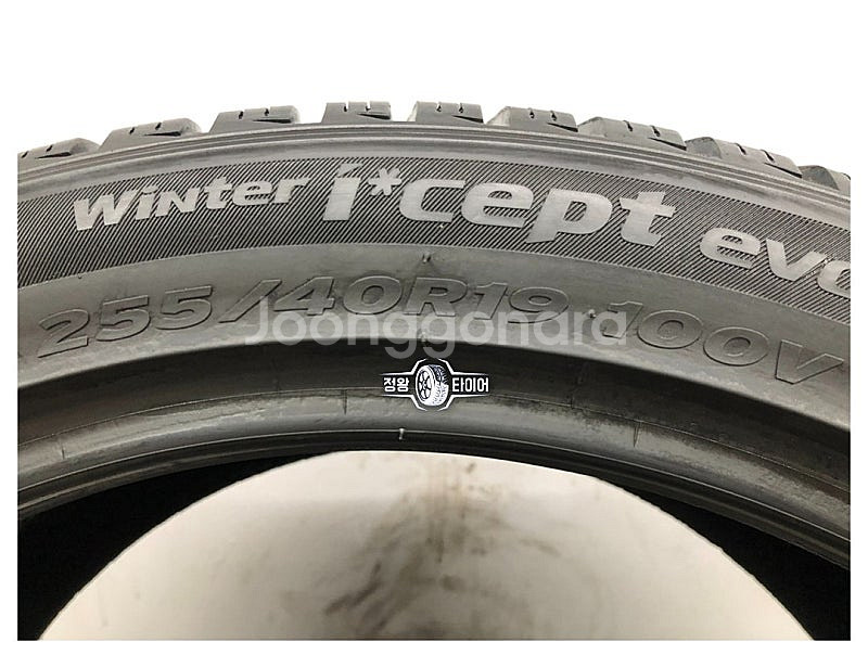 중고타이어 한국타이어 윈터아이셉트 에보3 255/40R...--4