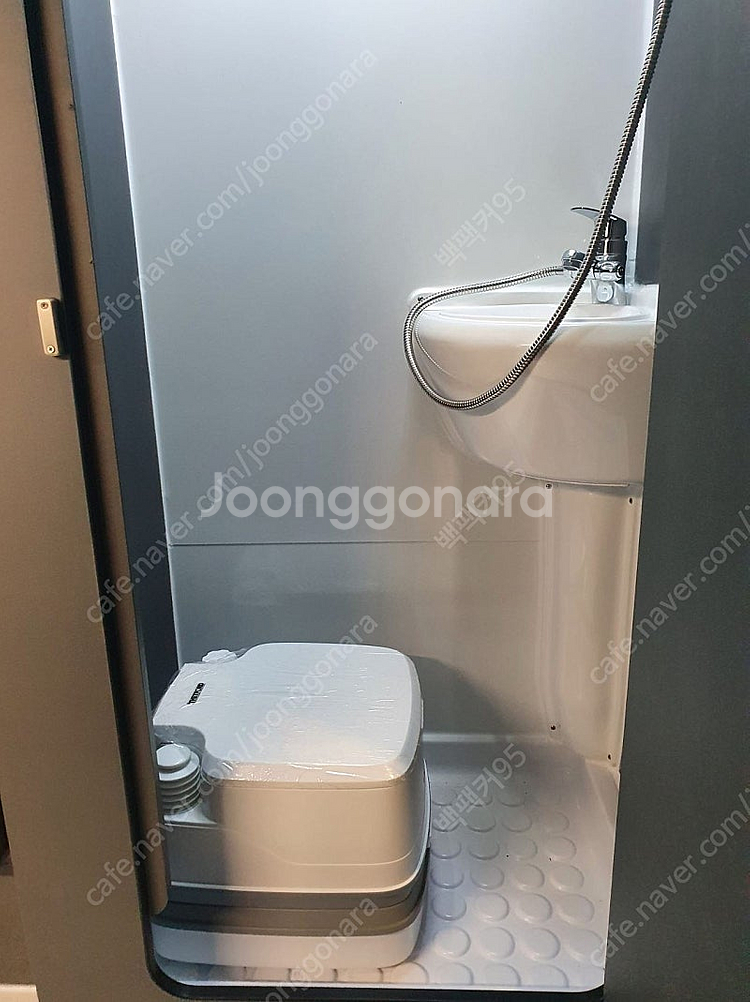 5미터급 정박형 카라반 판매합니다--2