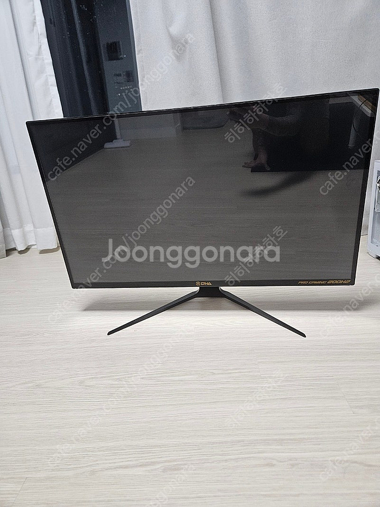 RTX 4060 화이트 32인치 200hz 모니터 게이...--3