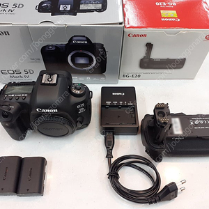 캐논 EOS 5D Mark IV 판매 합니다