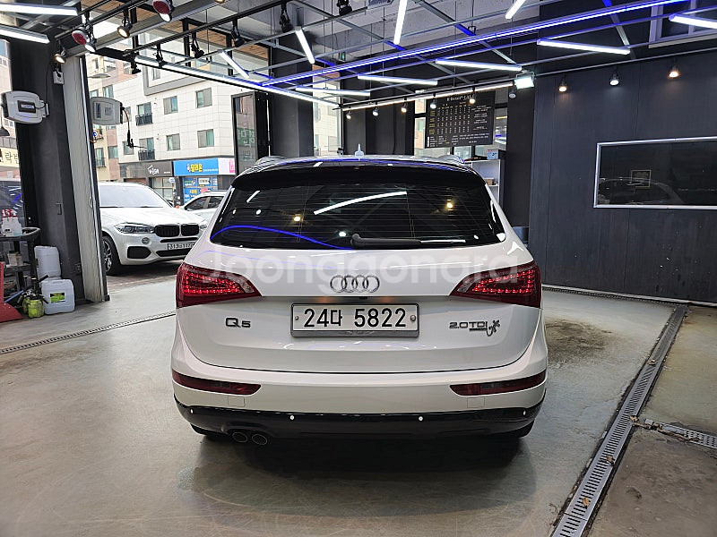 아우디 Q5 2.0TDi 콰트로 다이나믹 2012--1
