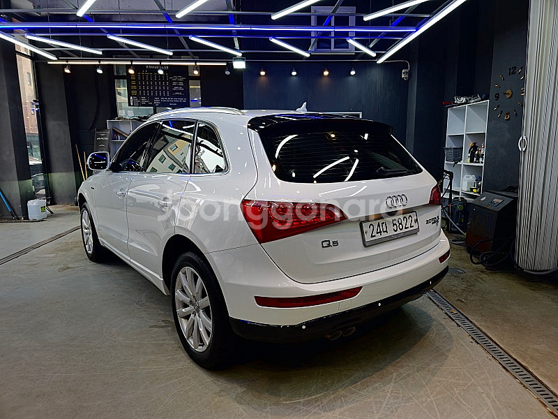 아우디 Q5 2.0TDi 콰트로 다이나믹 2012--5
